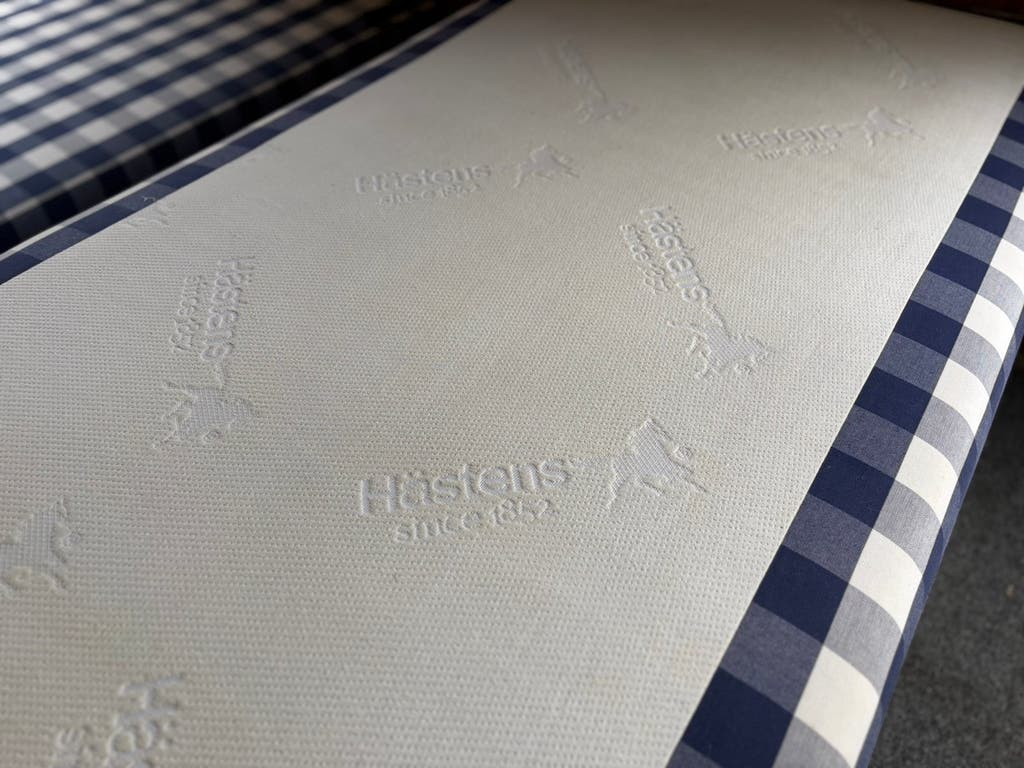 Hastens Superia medium 90x210 incl. BJX topper