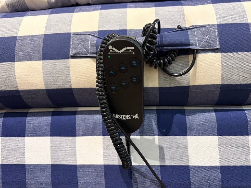 Hastens adjustable | 180x210 | Medium & Firm Auroria matras