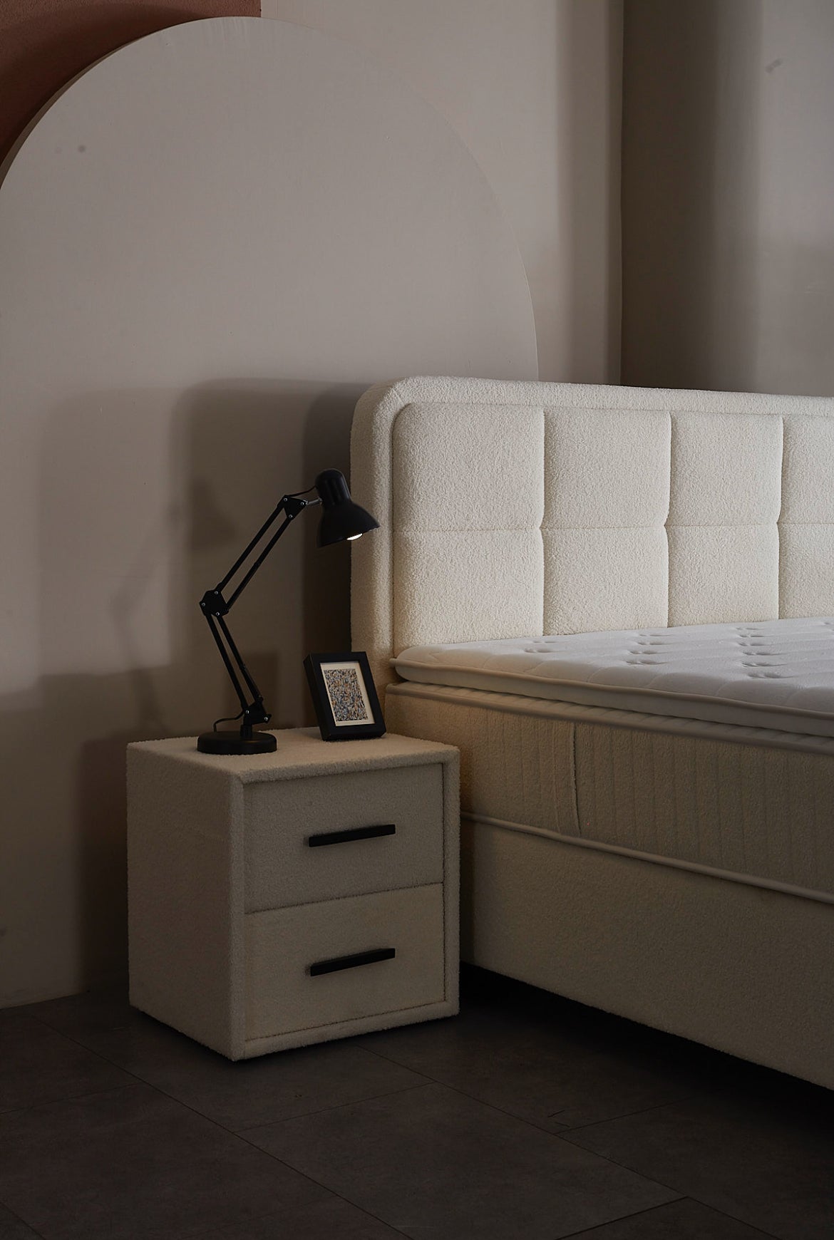 Siabed – Opbergboxspring incl emma matras met 500 Kilo Opbergruimte