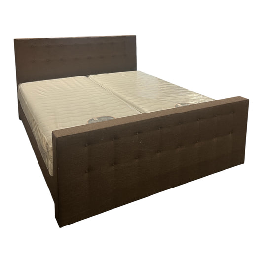 Bruin Knoop Boxspring | 180x210 | Stuntprijs!