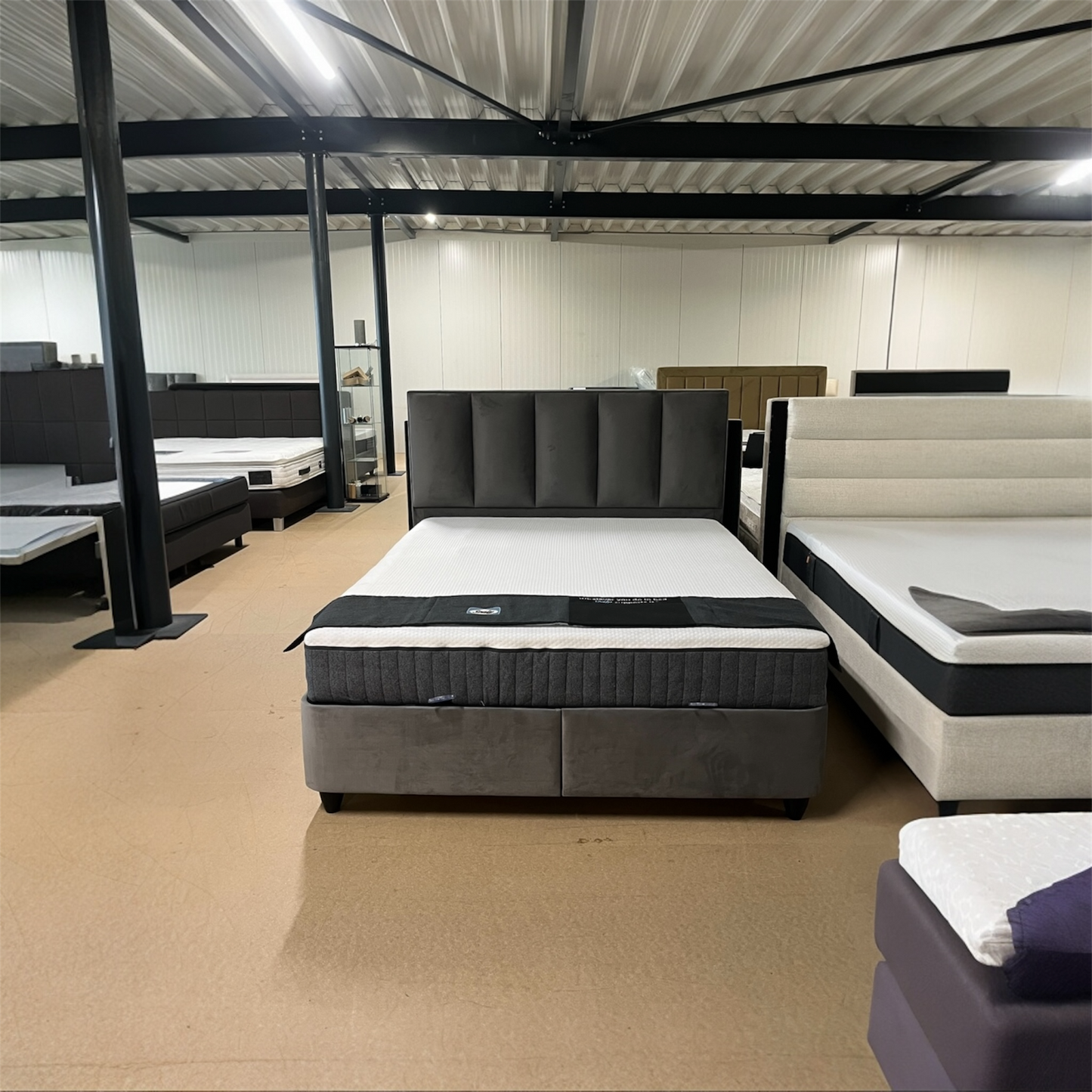 BIRDY OPBERGBOX OUTLET LEEG VERKOOP 160x200!