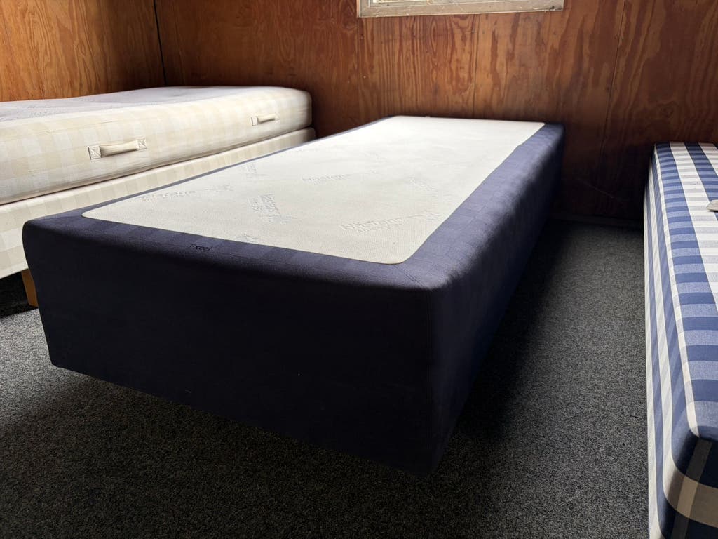 Hastens Excel medium | 90x210 unieke kleur
