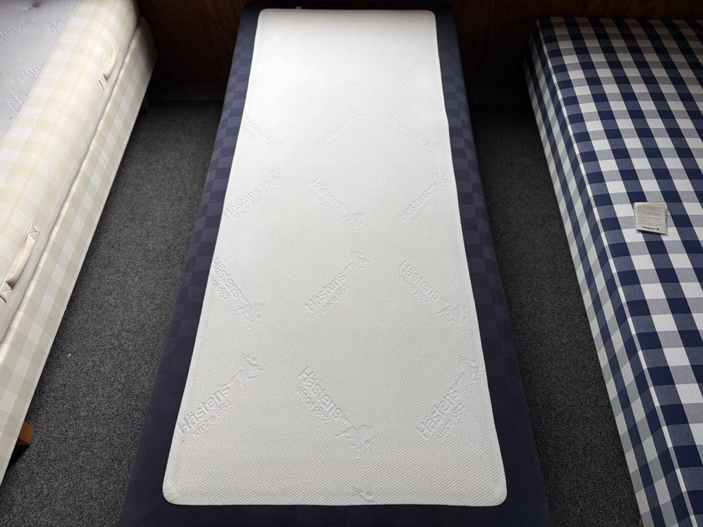 Hastens Excel medium | 90x210 unieke kleur