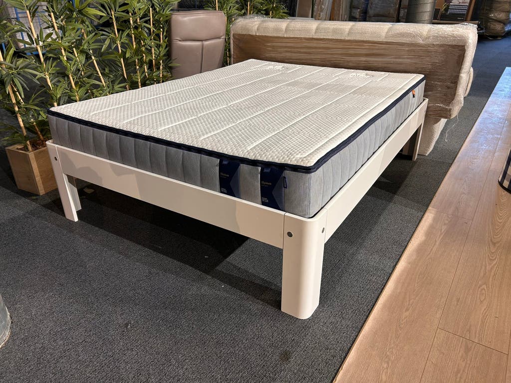 Auping Auronde 160x210 + Elysium Medium / Firm *SALE*