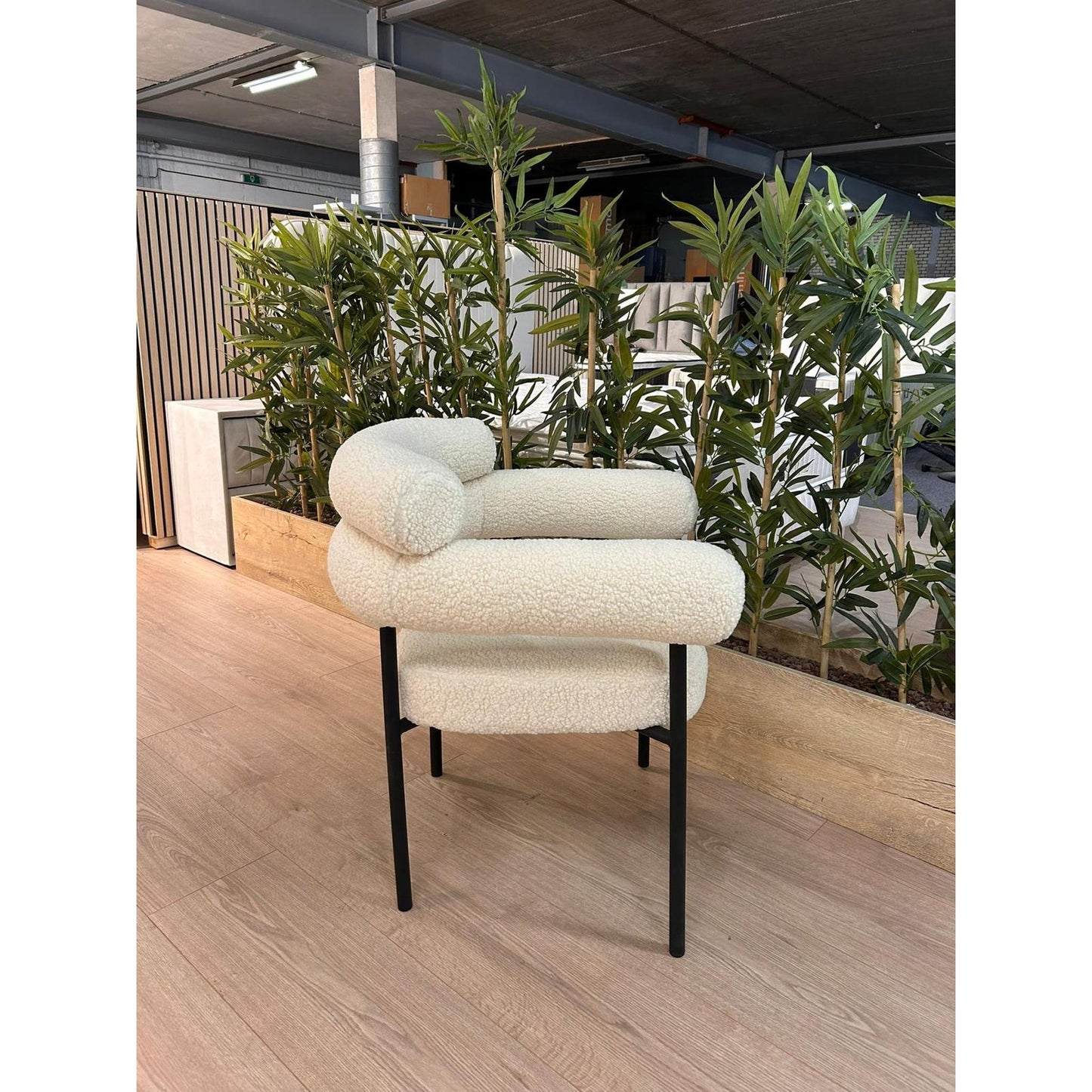 Eettafel Stoel "White Teddy"| Op=Op | Goedkoop!